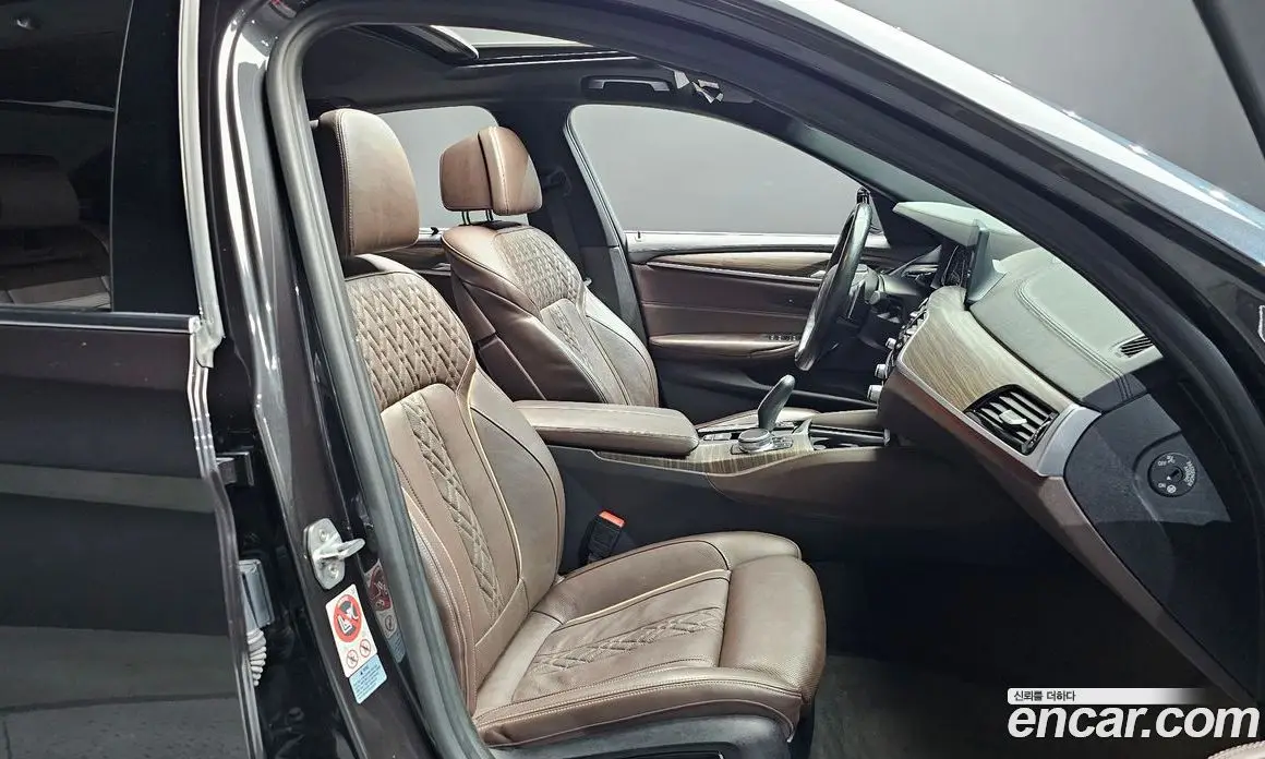 BMW 5 серия 2017 2.0 автомат (гидро), фото 16