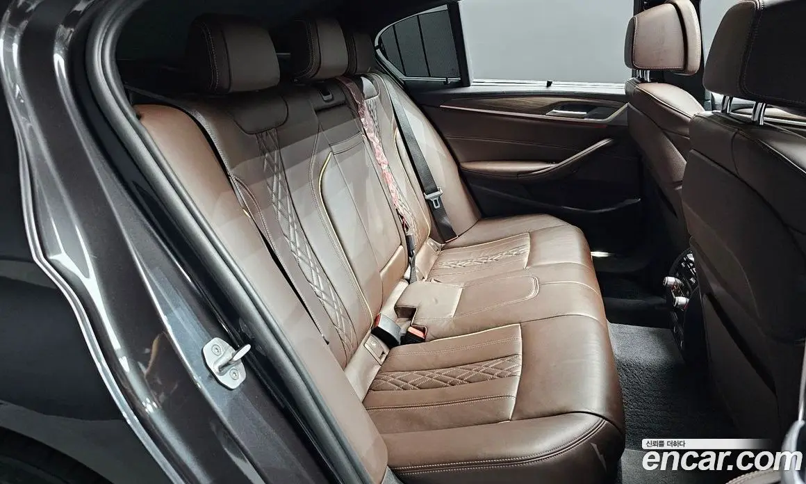 BMW 5 серия 2017 2.0 автомат (гидро), фото 17