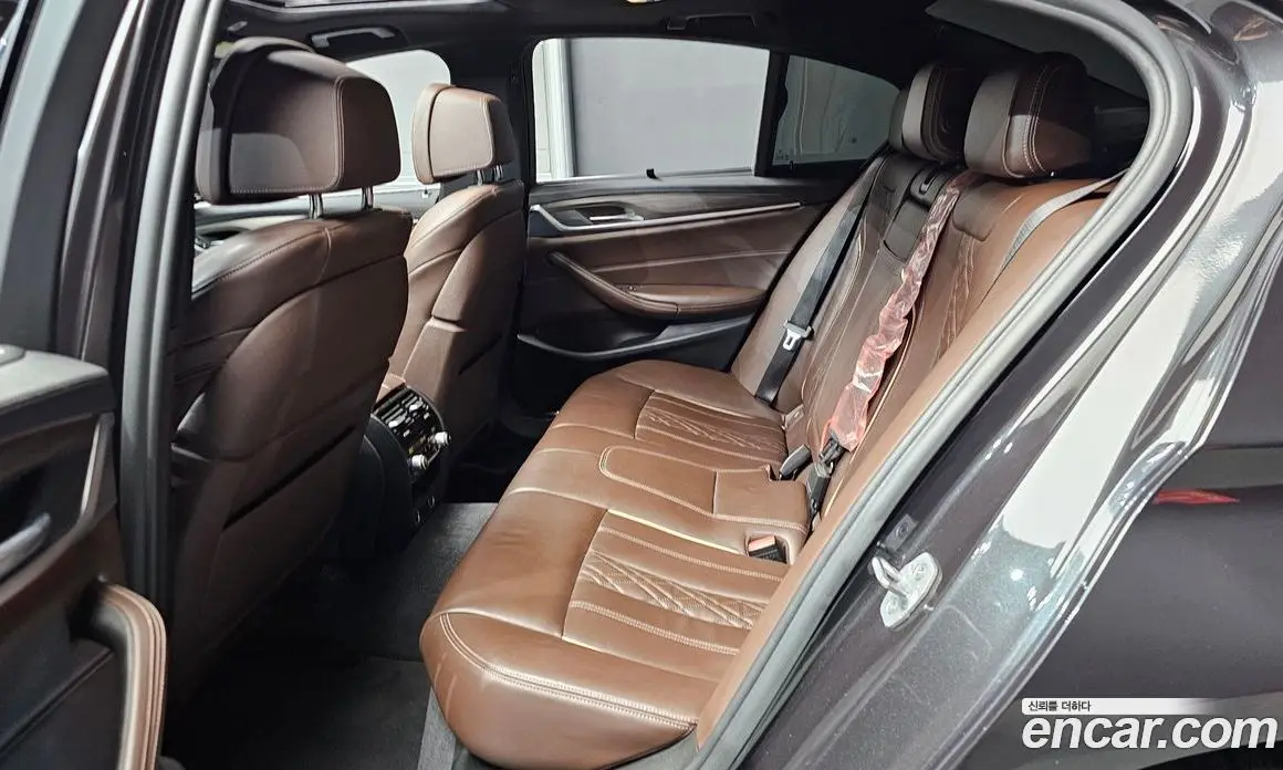BMW 5 серия 2017 2.0 автомат (гидро), фото 18