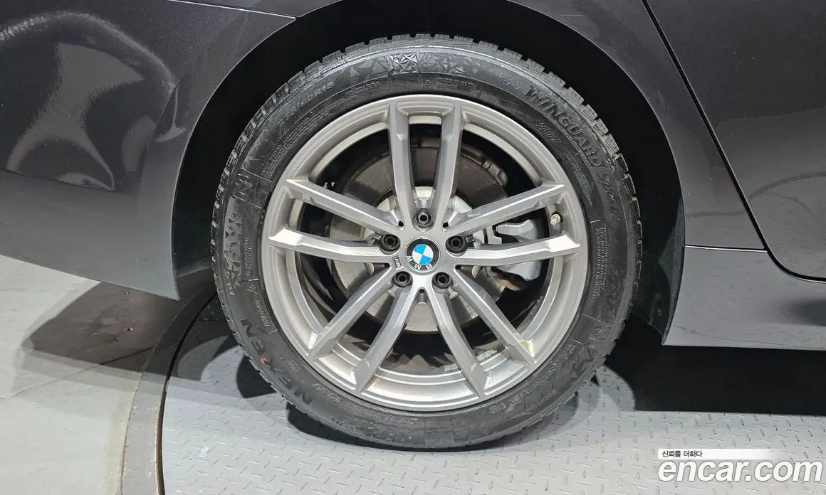BMW 5 серия 2017 2.0 автомат (гидро), фото 5