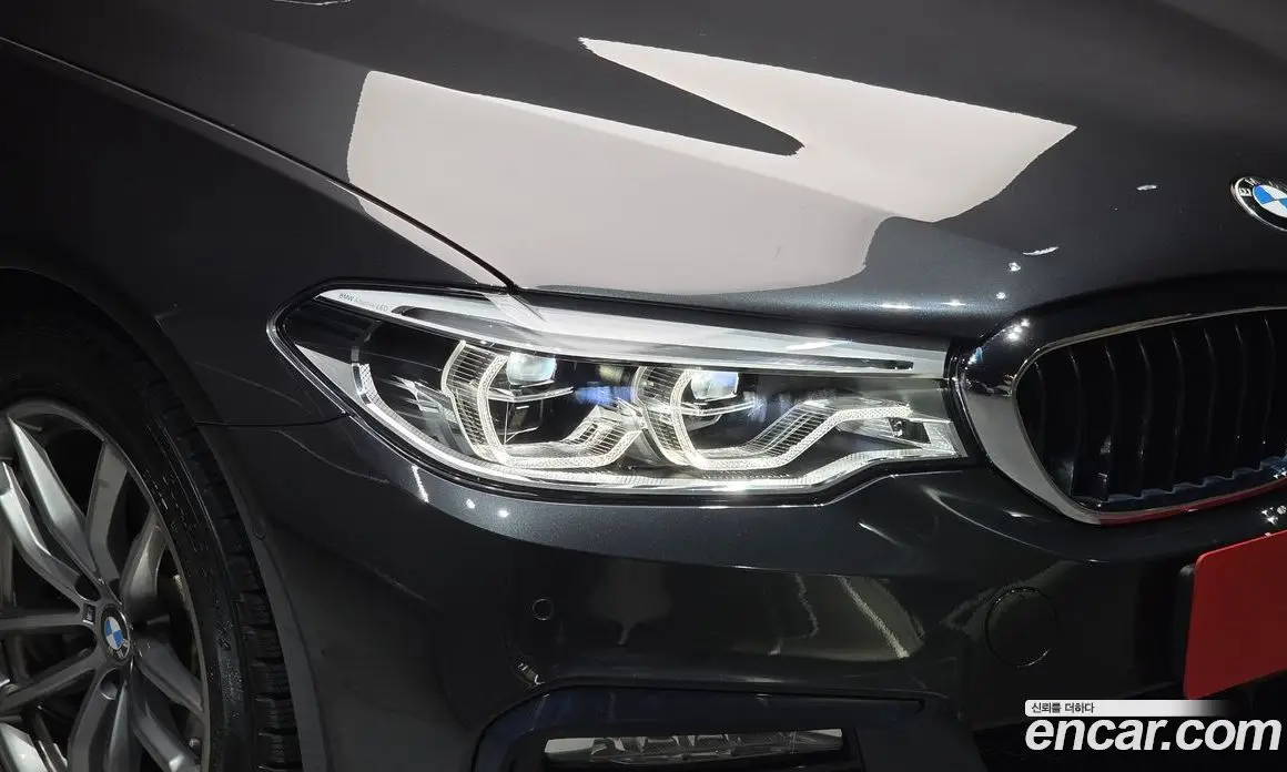 BMW 5 серия 2017 2.0 автомат (гидро), фото 8