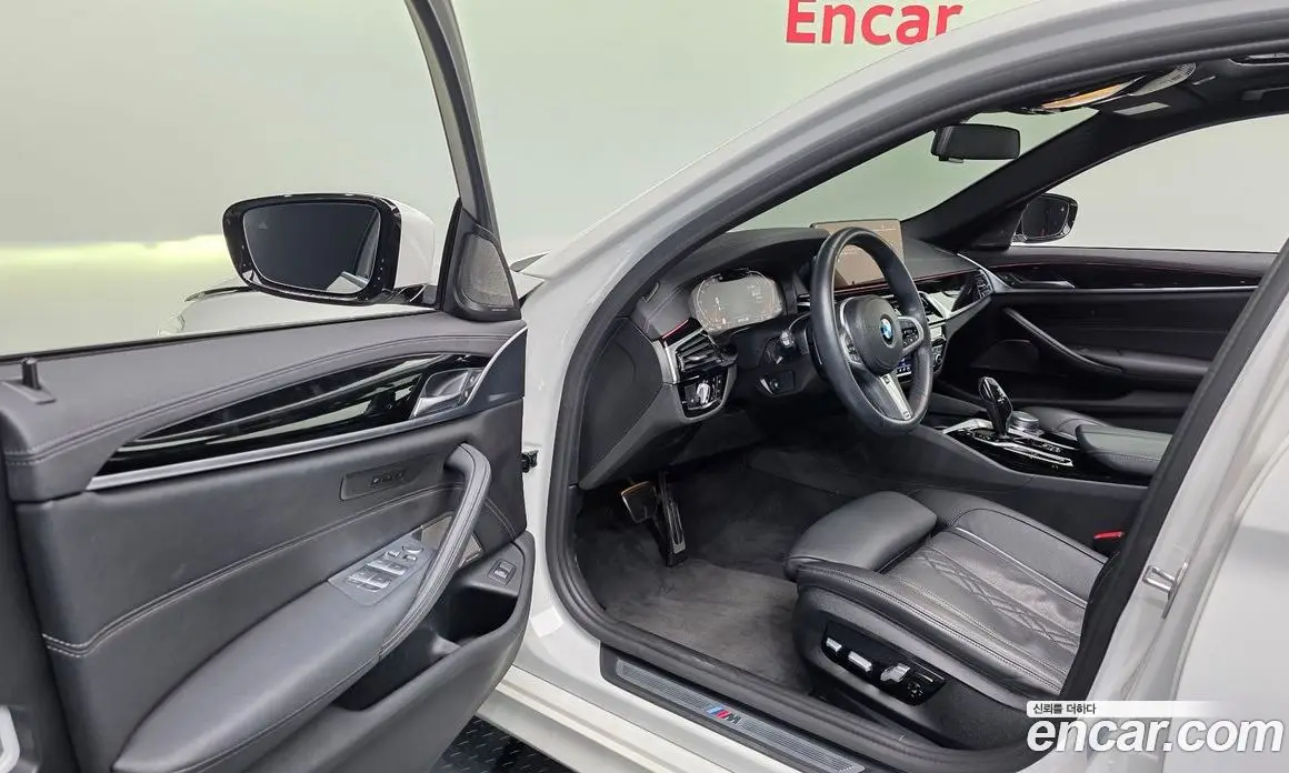 BMW 5 серия 2021 2.0 автомат (гидро), фото 13