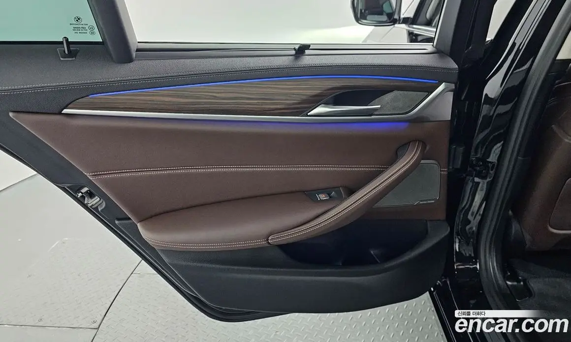 BMW 5 серия 2022 2.0 автомат (гидро), фото 15