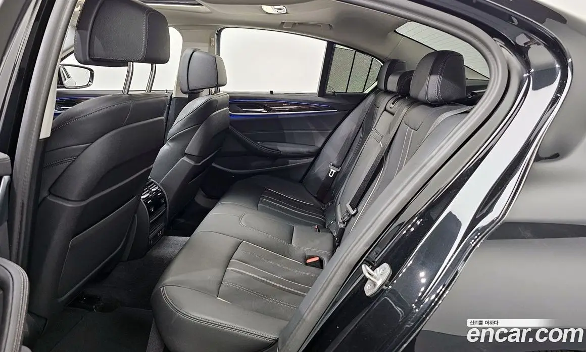 BMW 5 серия 2023 2.0 автомат (гидро), фото 16 BMW 5 серия 2023 2.0 автомат (гидро), фото 16