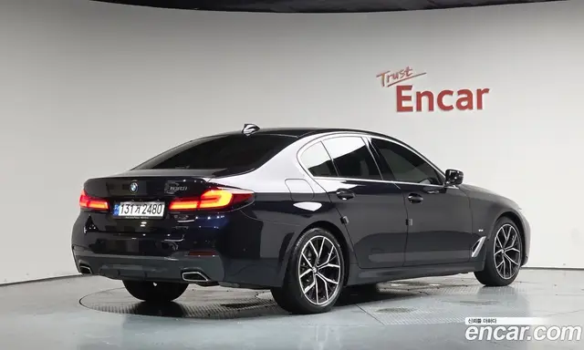 BMW 5 серия, 2023, 43 917 км