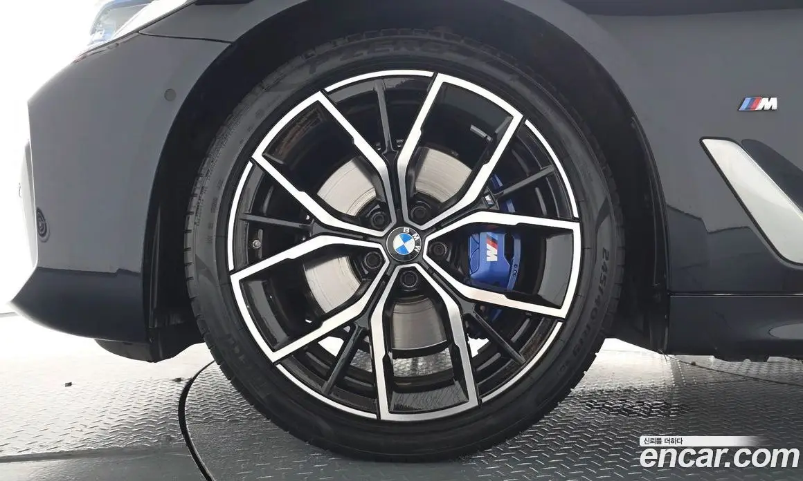 BMW 5 серия 2023 2.0 автомат (гидро), фото 4 BMW 5 серия 2023 2.0 автомат (гидро), фото 4