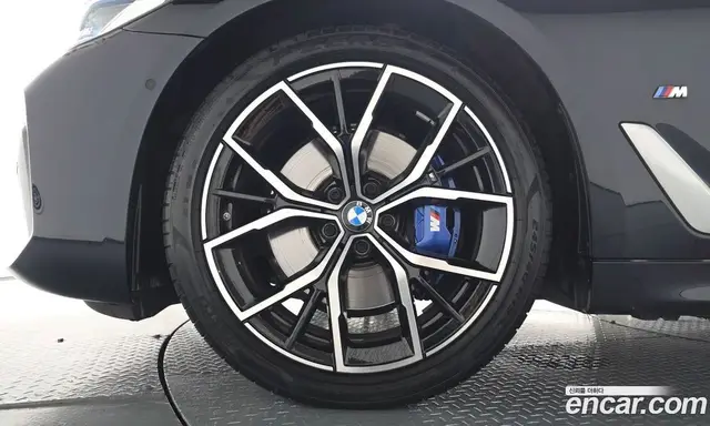 BMW 5 серия 2023 2.0 автомат (гидро), миниатюра 4 BMW 5 серия 2023 2.0 автомат (гидро), миниатюра 4