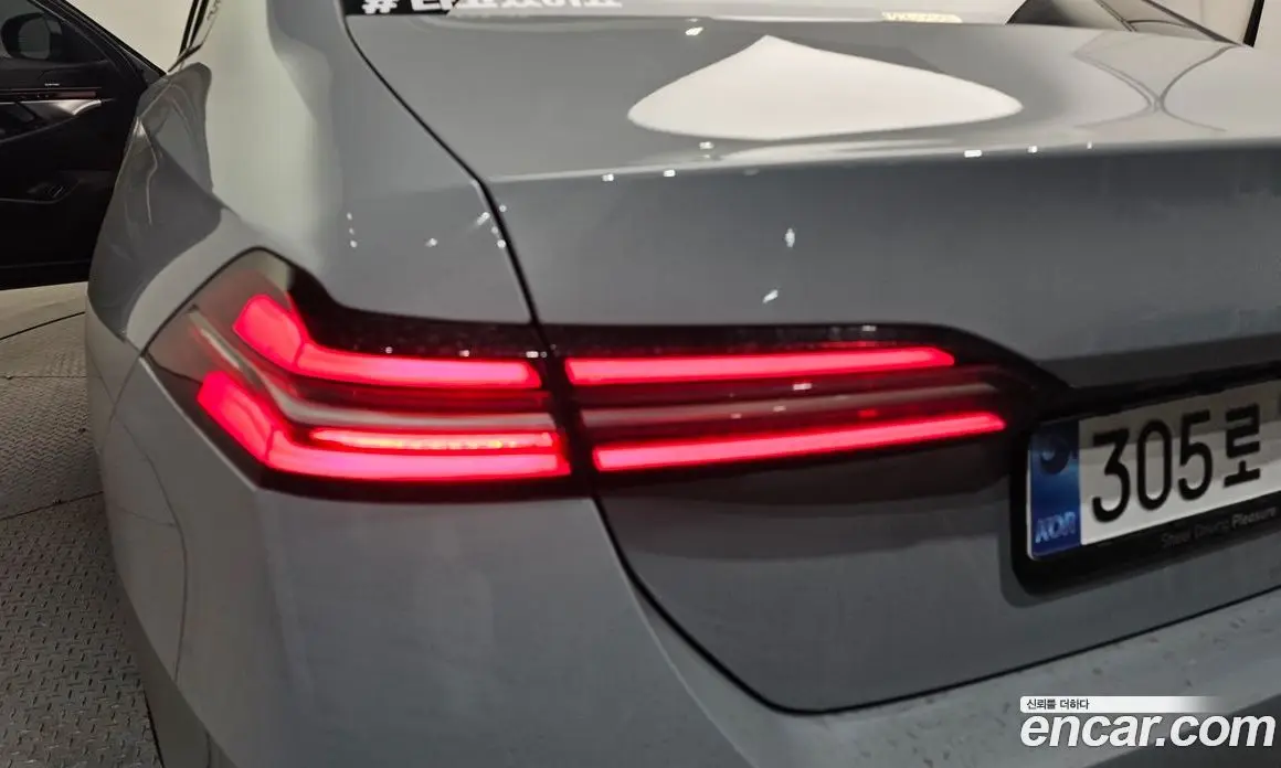 BMW 5 серия 2025 2.0 автомат (гидро), фото 9 BMW 5 серия 2025 2.0 автомат (гидро), фото 9