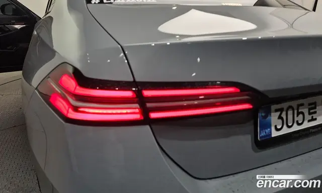 BMW 5 серия 2025 2.0 автомат (гидро), миниатюра 9 BMW 5 серия 2025 2.0 автомат (гидро), миниатюра 9