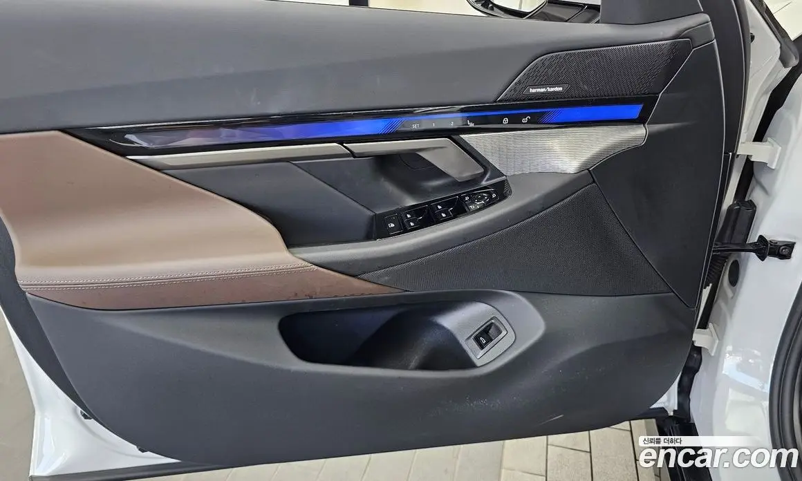 BMW 5 серия 2025 2.0 автомат (гидро), фото 14