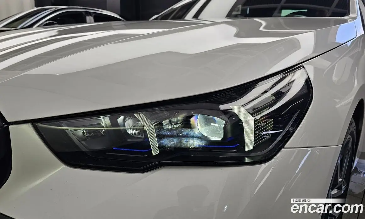 BMW 5 серия 2025 2.0 автомат (гидро), фото 8