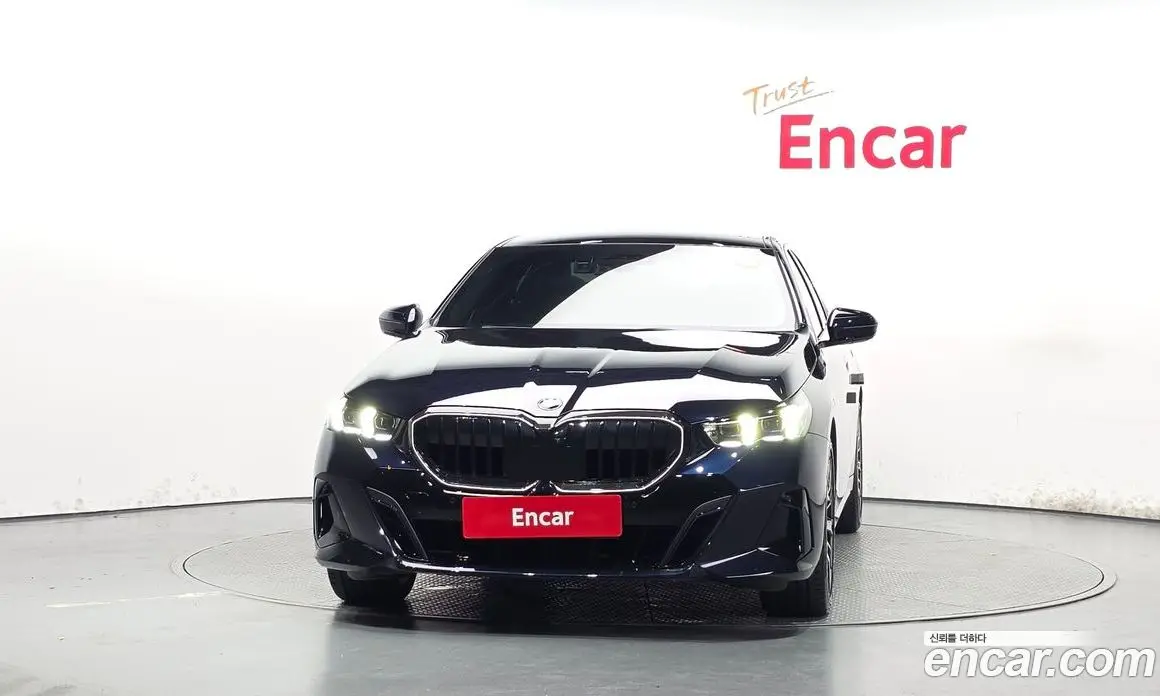 BMW 5 серия 2026 2.0 автомат (гидро), фото 3