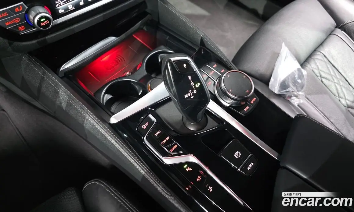 BMW 6 серия 2023 3.0 автомат (гидро), фото 12