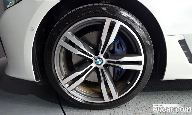 BMW 6 серия 2023 3.0 автомат (гидро), миниатюра 5