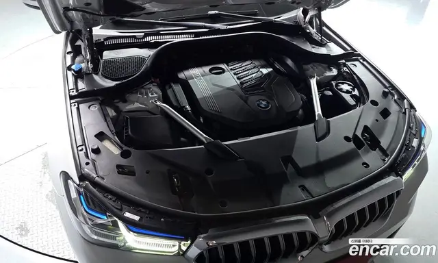 BMW 6 серия 2023 3.0 автомат (гидро), миниатюра 6