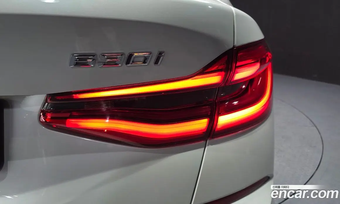 BMW 6 серия 2023 3.0 автомат (гидро), фото 9