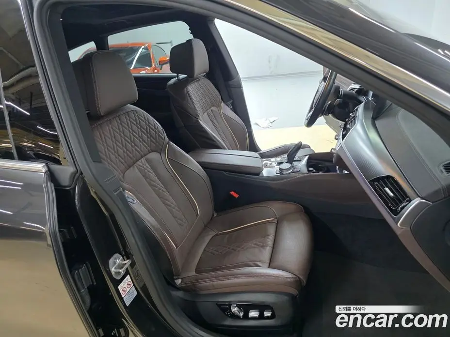 BMW 6 серия 2024 2.0 автомат (гидро), фото 18