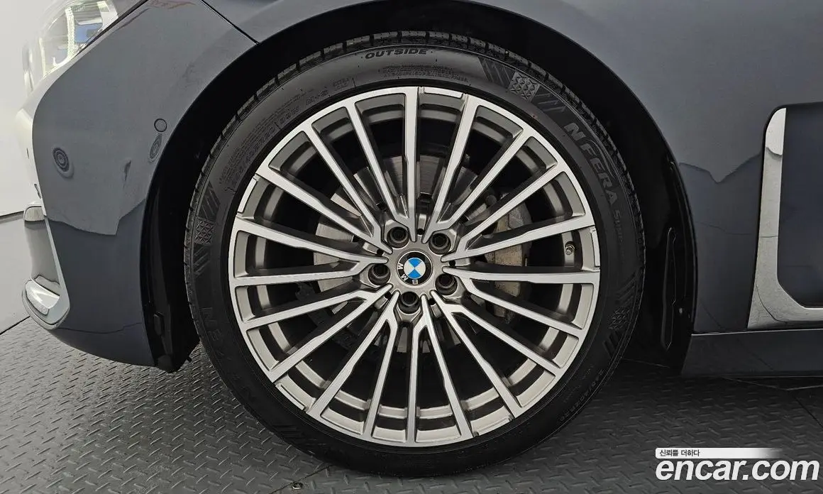 BMW 7 серия 2020 3.0 автомат (гидро), фото 5