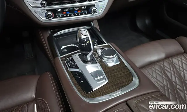 BMW 7 серия 2021 3.0 автомат (гидро), миниатюра 12