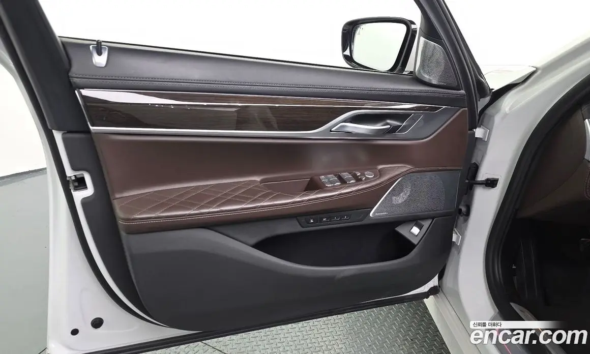 BMW 7 серия 2021 3.0 автомат (гидро), фото 14 BMW 7 серия 2021 3.0 автомат (гидро), фото 14