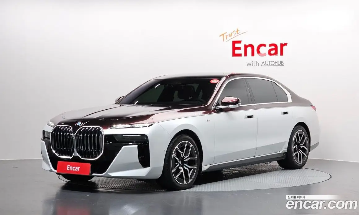BMW 7 серия 2025 3.0 автомат (гидро), фото 1 BMW 7 серия 2025 3.0 автомат (гидро), фото 1