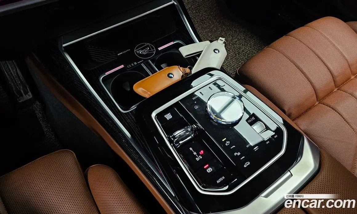 BMW 7 серия 2025 3.0 автомат (гидро), фото 12 BMW 7 серия 2025 3.0 автомат (гидро), фото 12