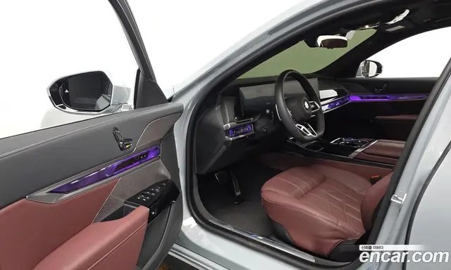 BMW 7 серия 2025 3.0 автомат (гидро), миниатюра 12