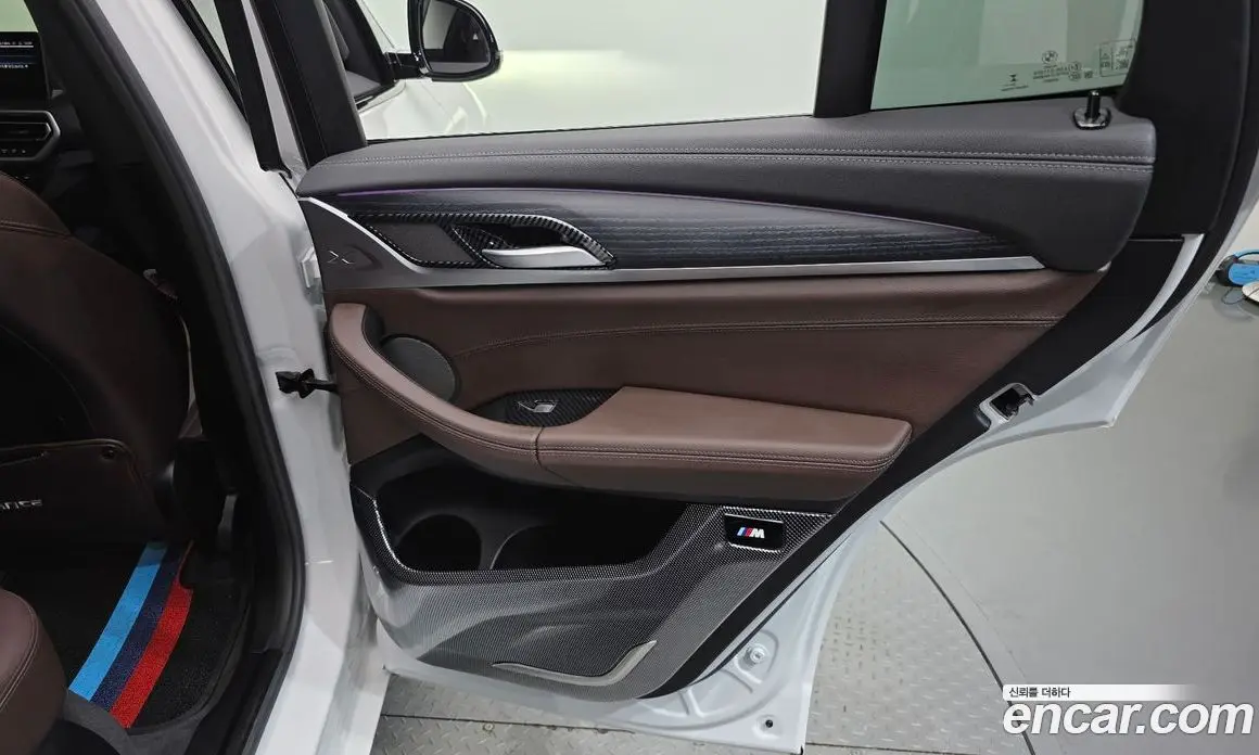 BMW iX3 2023 0.2 автомат (гидро), фото 15