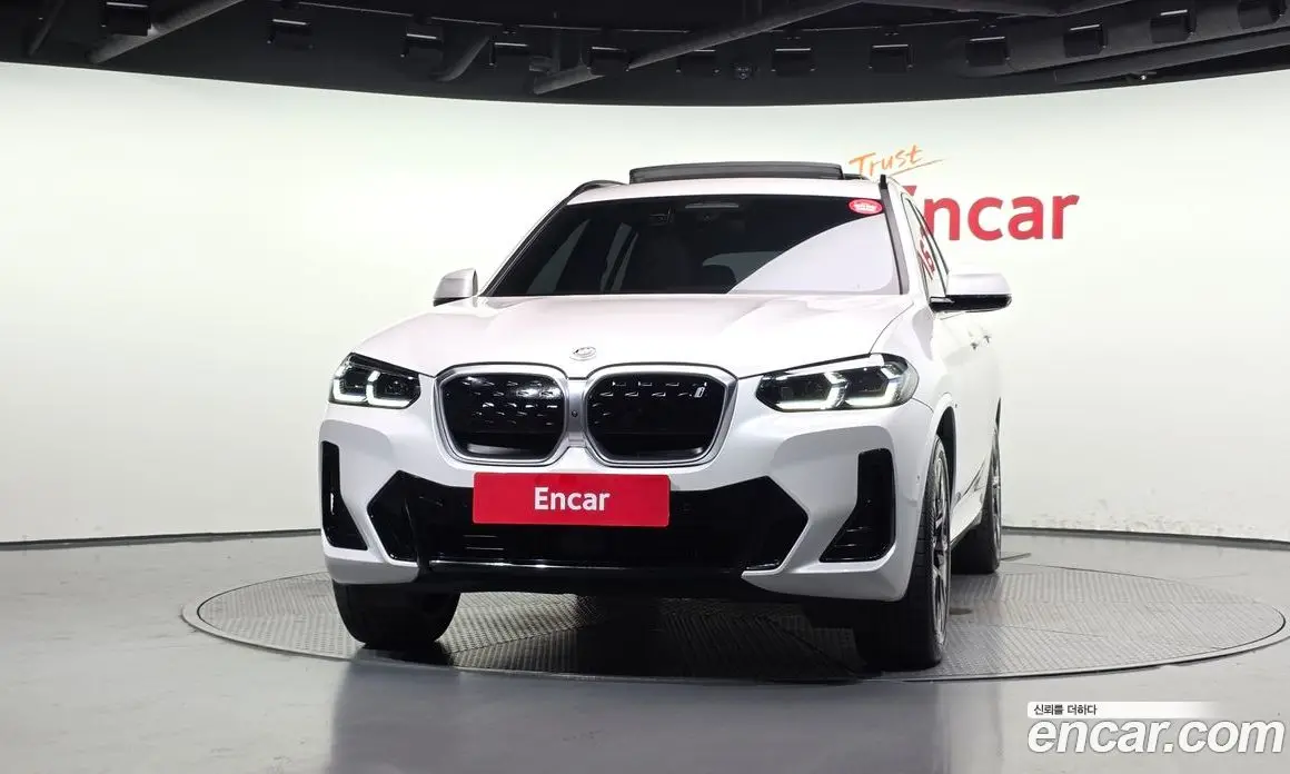 BMW iX3 2023 0.2 автомат (гидро), фото 3
