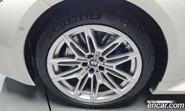 BMW M2 2025 3.0 автомат (гидро), миниатюра 4