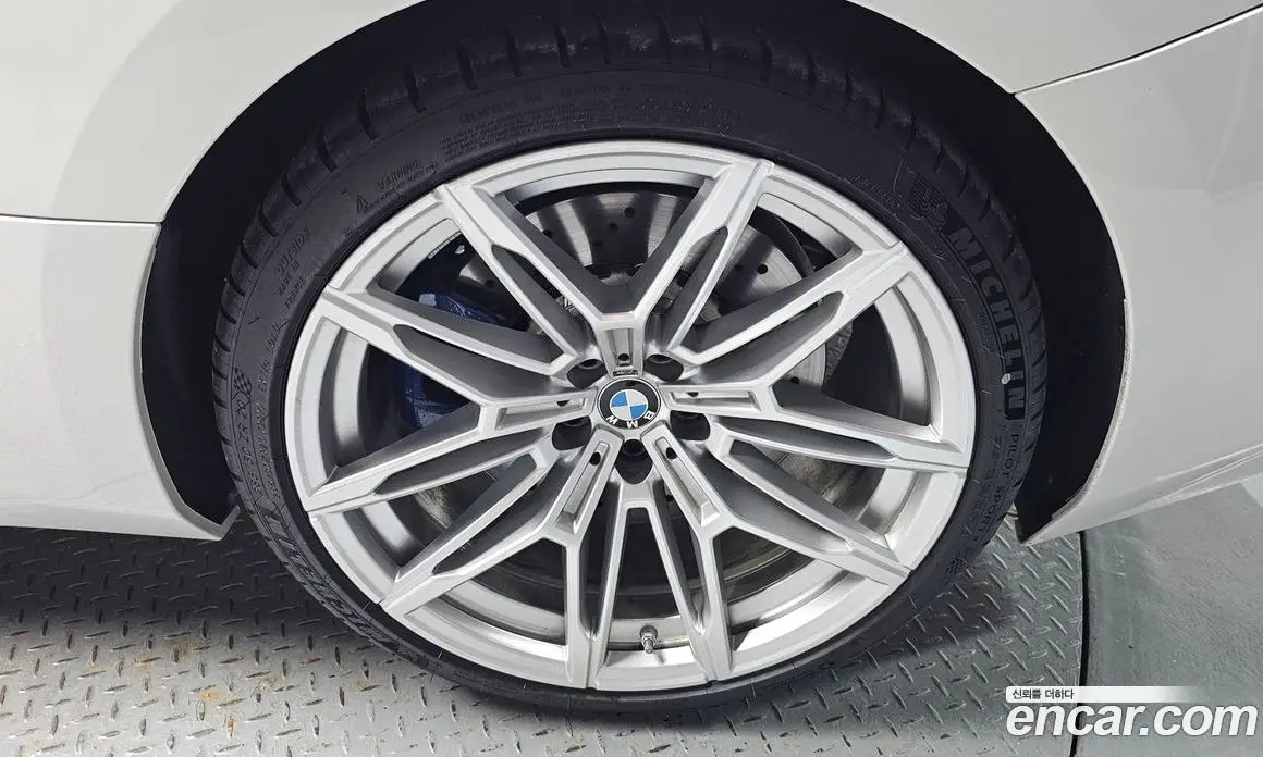 BMW M2 2025 3.0 автомат (гидро), фото 6