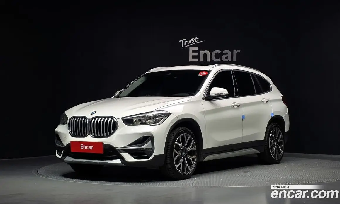 BMW X1 2022 2.0 автомат (гидро), фото 1 BMW X1 2022 2.0 автомат (гидро), фото 1