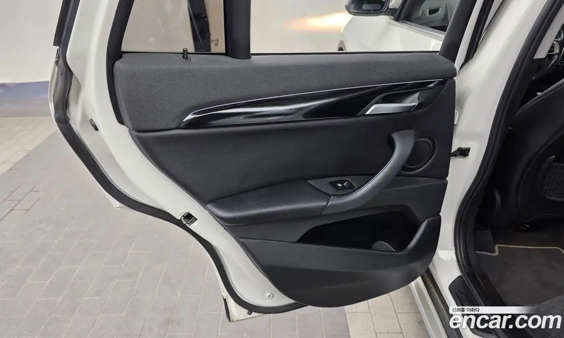 BMW X1 2022 2.0 автомат (гидро), фото 15 BMW X1 2022 2.0 автомат (гидро), фото 15
