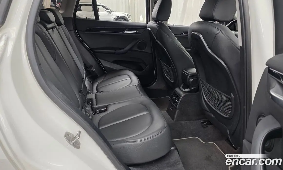 BMW X1 2022 2.0 автомат (гидро), фото 17 BMW X1 2022 2.0 автомат (гидро), фото 17