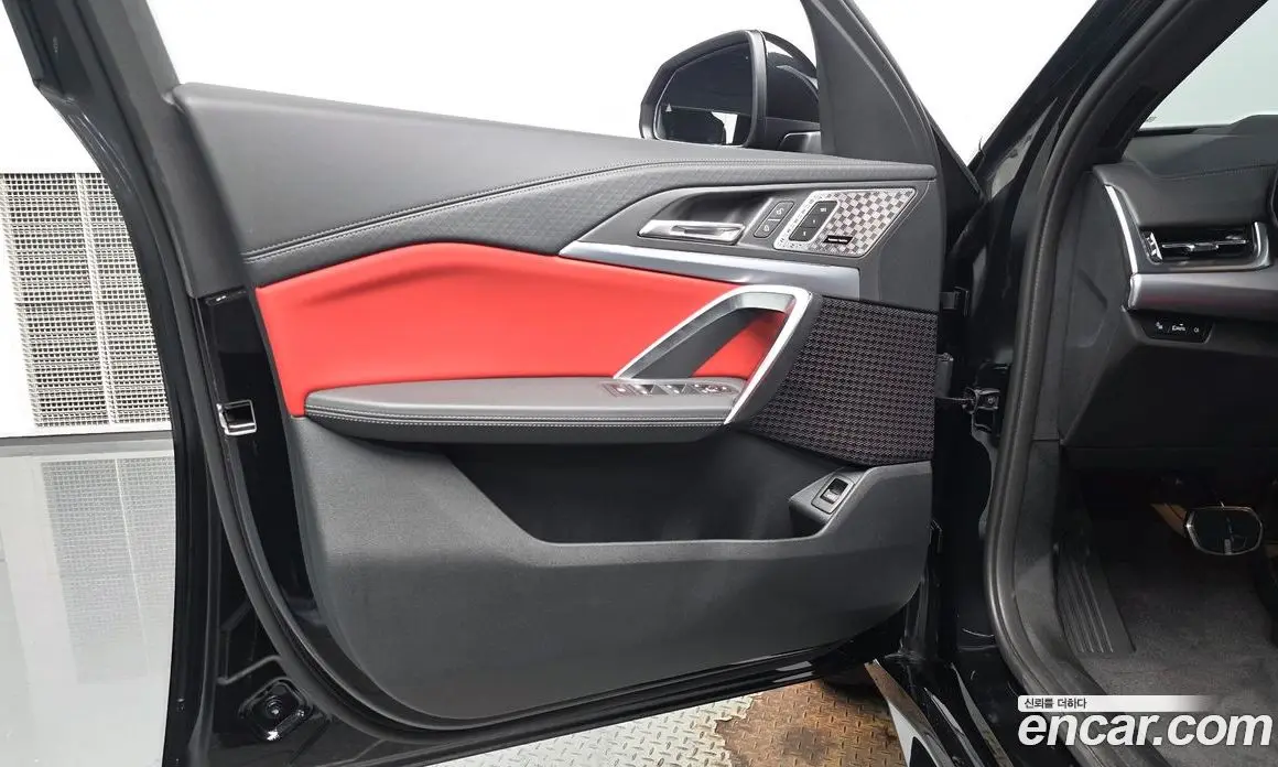 BMW X2 2025 2.0 автомат (гидро), фото 13