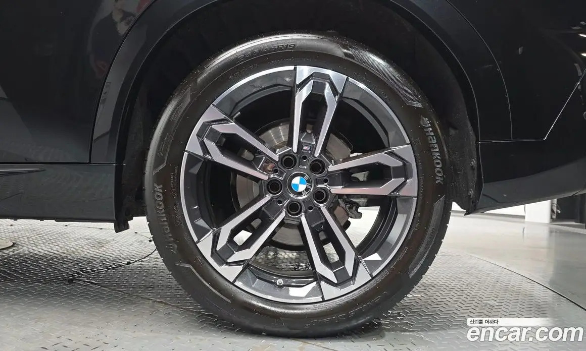 BMW X2 2025 2.0 автомат (гидро), фото 6