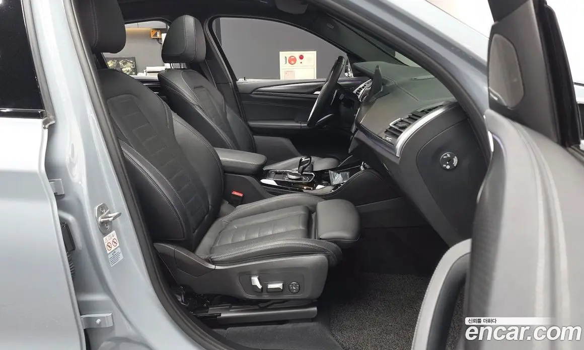 BMW X4 2023 2.0 автомат (гидро), фото 17 BMW X4 2023 2.0 автомат (гидро), фото 17