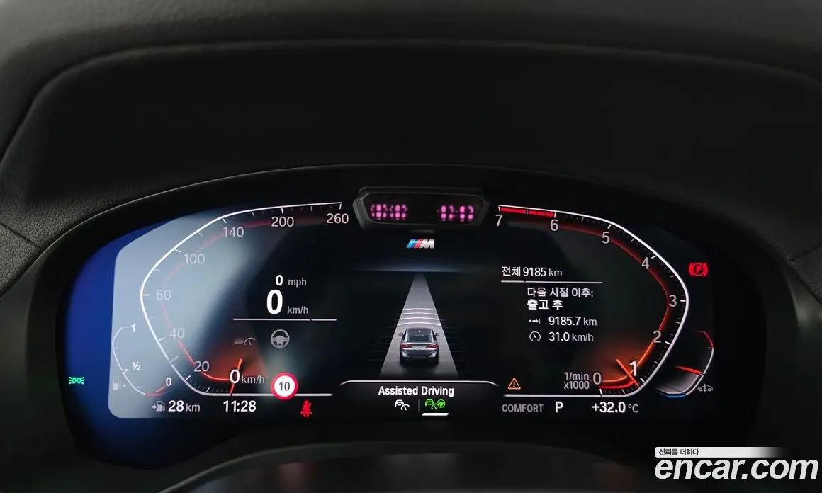 BMW X4 2025 2.0 автомат (гидро), фото 11