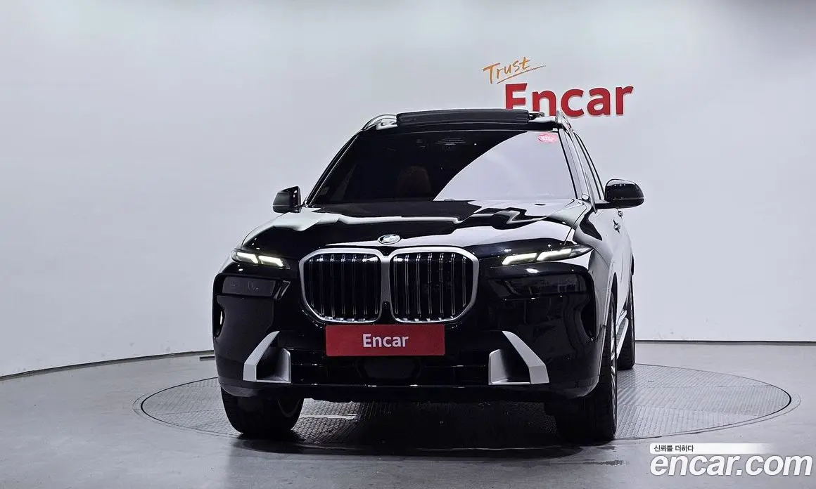 BMW X7 2024 3.0 автомат (гидро), фото 3