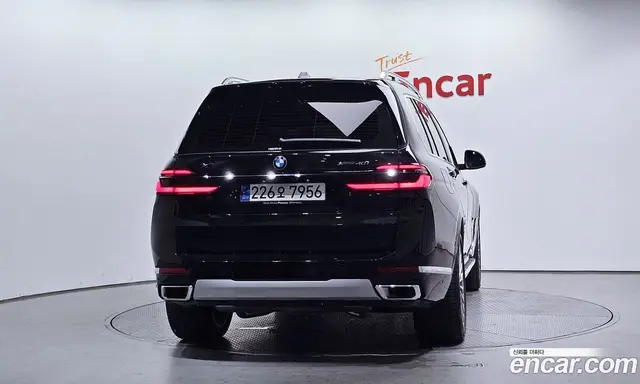 BMW X7 2024 3.0 автомат (гидро), миниатюра 4