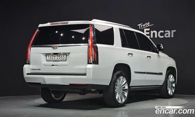 Cadillac Escalade 2020 6.2 автомат (гидро), миниатюра 2