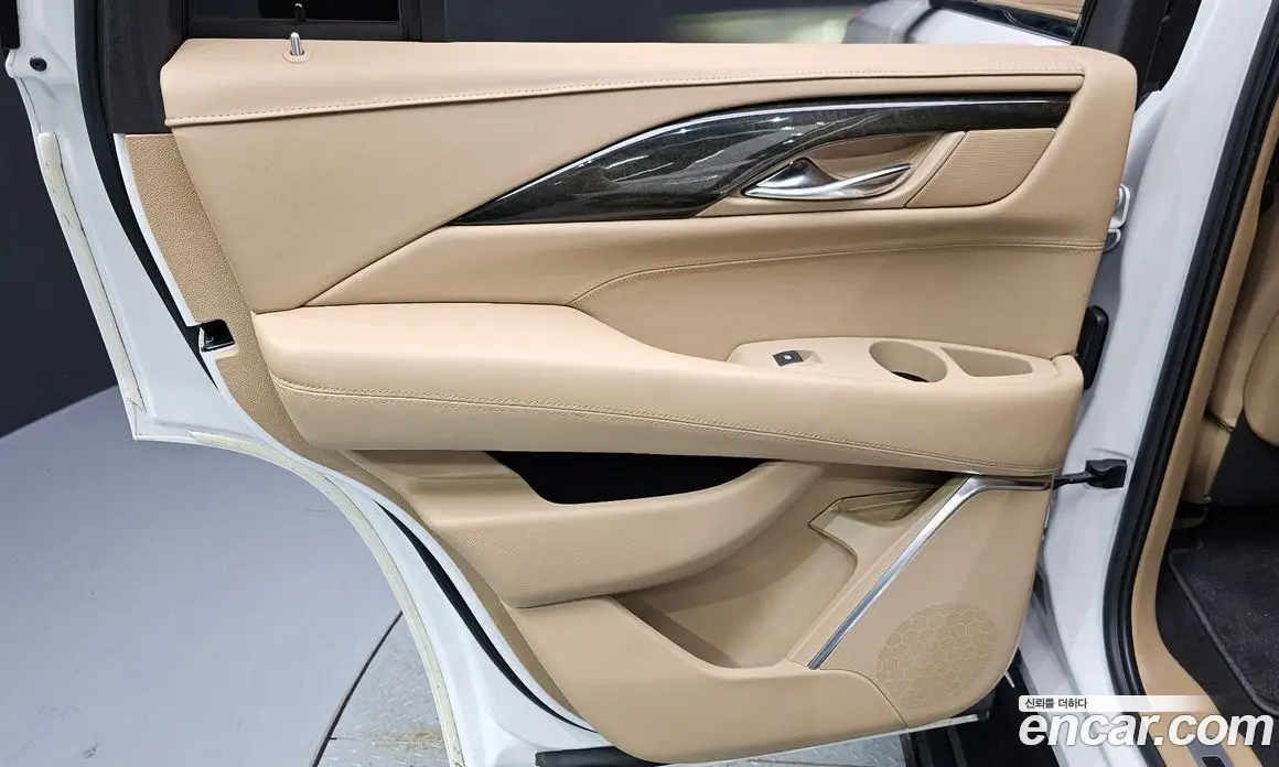 Cadillac Escalade 2020 6.2 автомат (гидро), фото 15