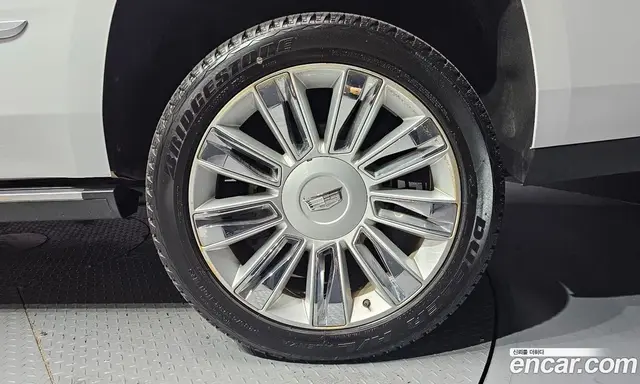 Cadillac Escalade 2020 6.2 автомат (гидро), миниатюра 7