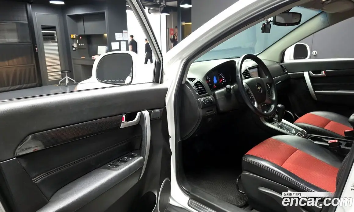 Chevrolet Captiva 2013 2.0 автомат (гидро), фото 13 Chevrolet Captiva 2013 2.0 автомат (гидро), фото 13