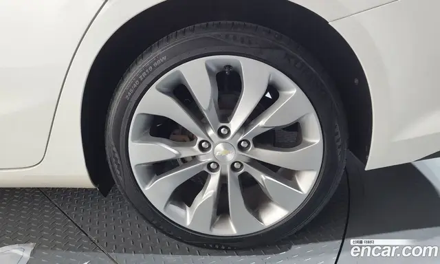 Chevrolet Malibu 2017 1.5 автомат (гидро), миниатюра 6 Chevrolet Malibu 2017 1.5 автомат (гидро), миниатюра 6