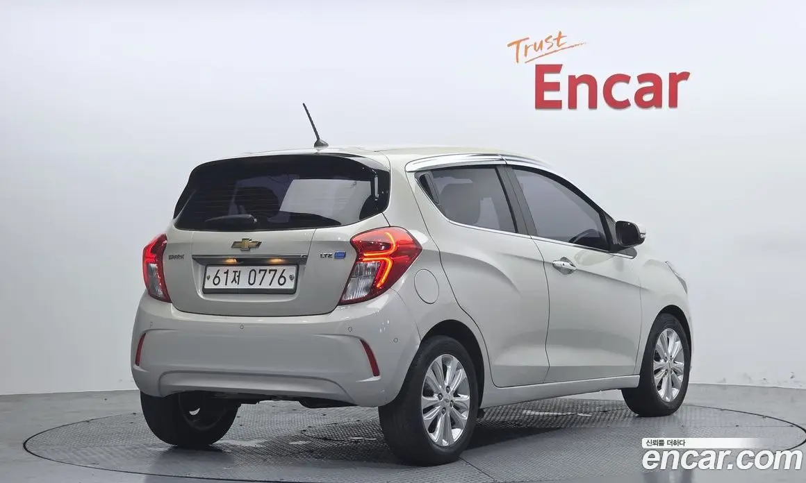 Chevrolet Spark 2016 1.0 автомат (гидро), фото 2 Chevrolet Spark 2016 1.0 автомат (гидро), фото 2