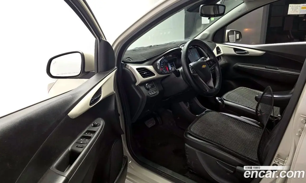 Chevrolet Spark 2016 1.0 автомат (гидро), фото 13 Chevrolet Spark 2016 1.0 автомат (гидро), фото 13