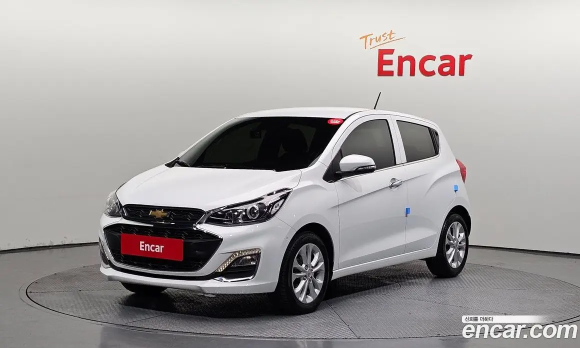 Chevrolet Spark 2019 1.0 автомат (гидро), фото 1 Chevrolet Spark 2019 1.0 автомат (гидро), фото 1