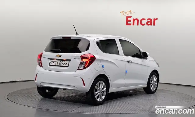 Chevrolet Spark 2019 1.0 автомат (гидро), миниатюра 2 Chevrolet Spark 2019 1.0 автомат (гидро), миниатюра 2
