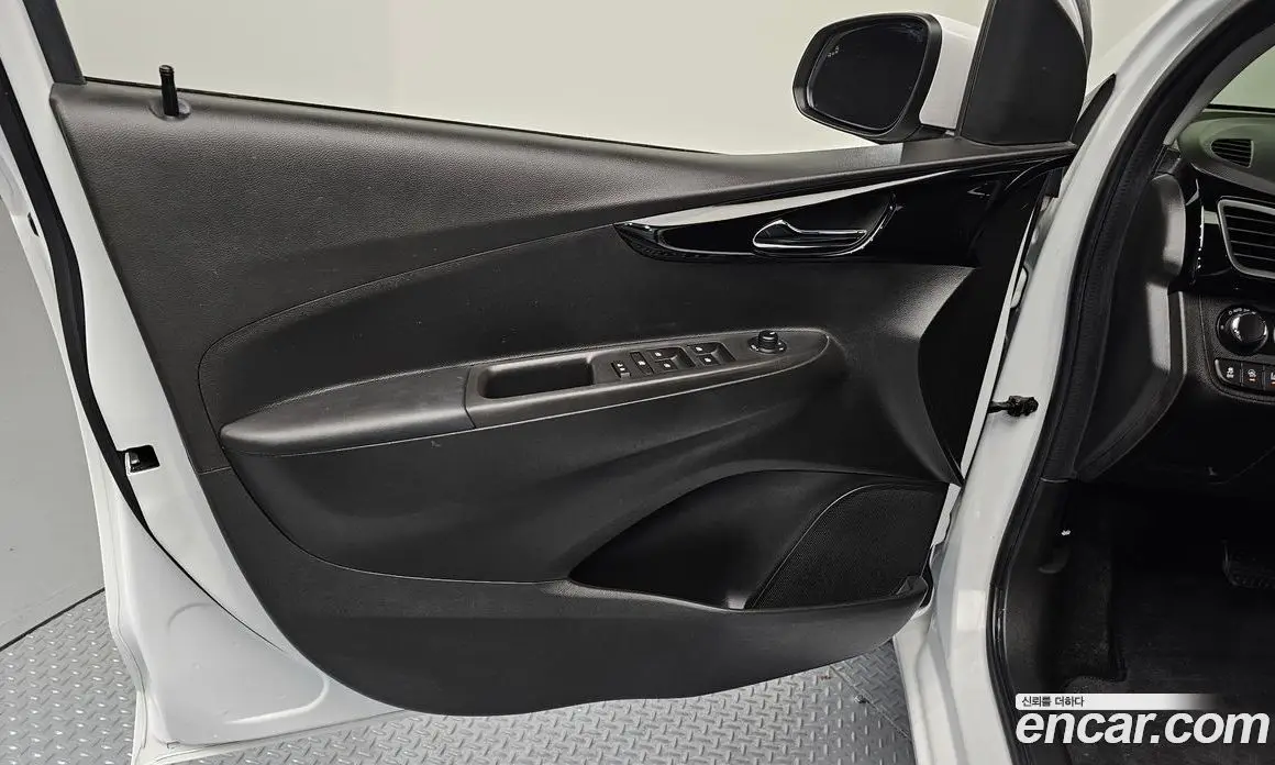 Chevrolet Spark 2019 1.0 автомат (гидро), фото 14 Chevrolet Spark 2019 1.0 автомат (гидро), фото 14